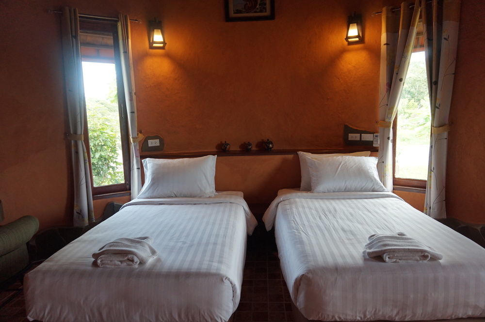 Hotel Baandin Wangnaamkeaw à Wang Nam Khiao Extérieur photo