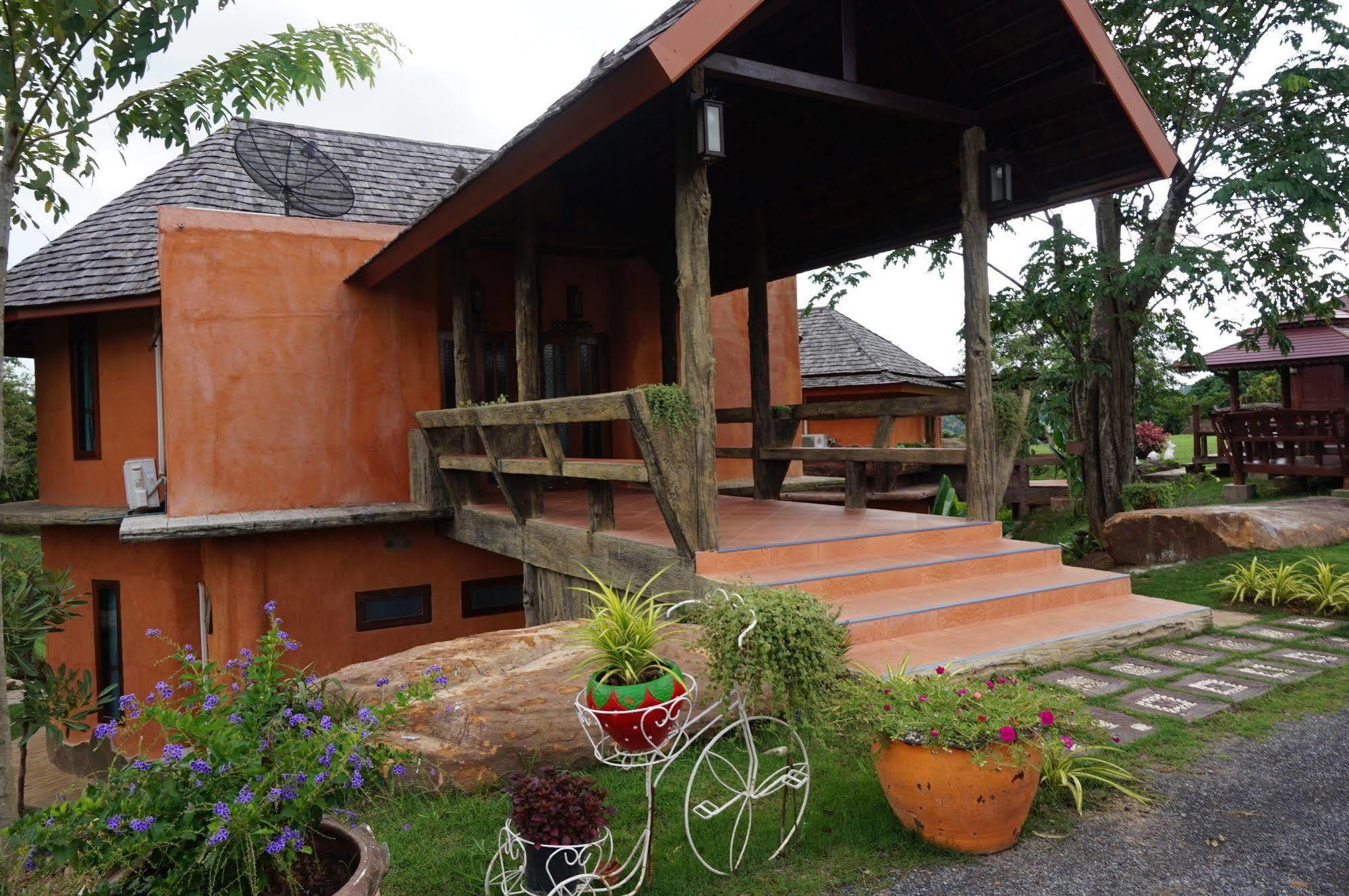 Hotel Baandin Wangnaamkeaw à Wang Nam Khiao Extérieur photo